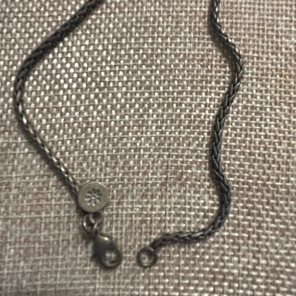 Red dream catcher necklace & earrings. 17 in length necklace - Picture 8 of 9